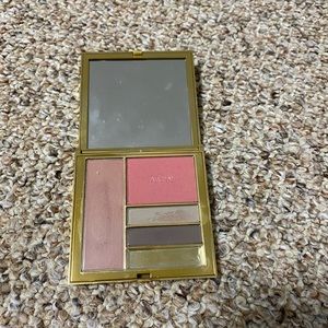 AERIN weekday palette